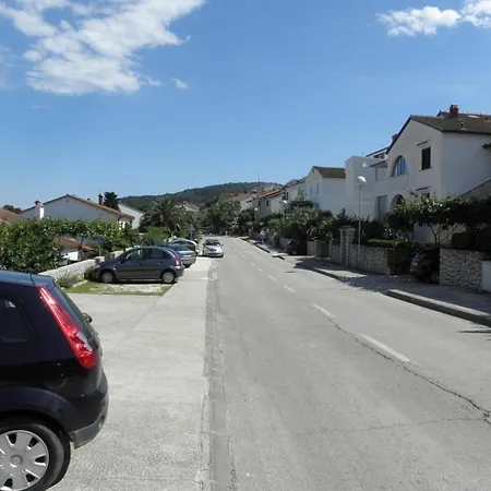 Apartamento In With Terrace, Air Condition, Wifi, Dishwasher Mali Lošinj