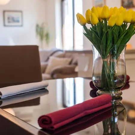 In With Terrace, Air Condition, Wifi, Dishwasher *